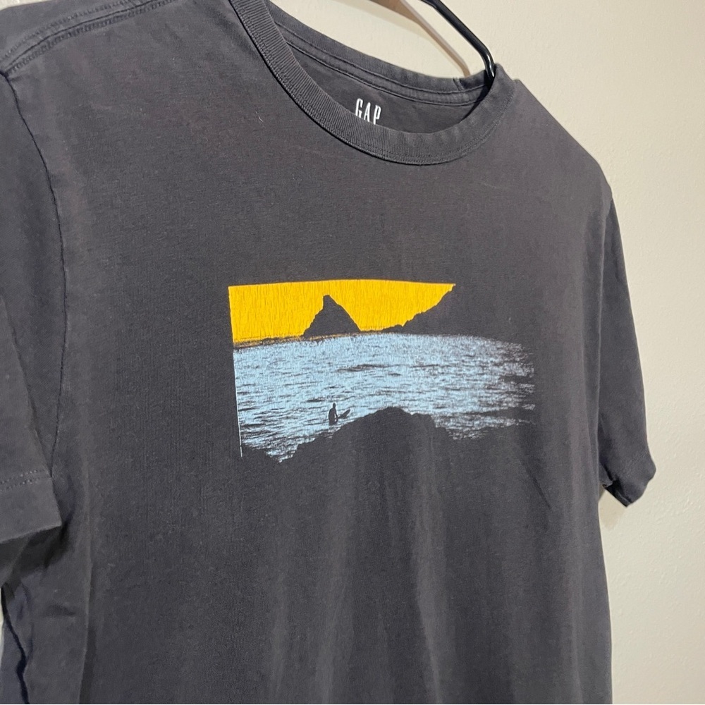 GAP T-shirt - Picture 3 of 4
